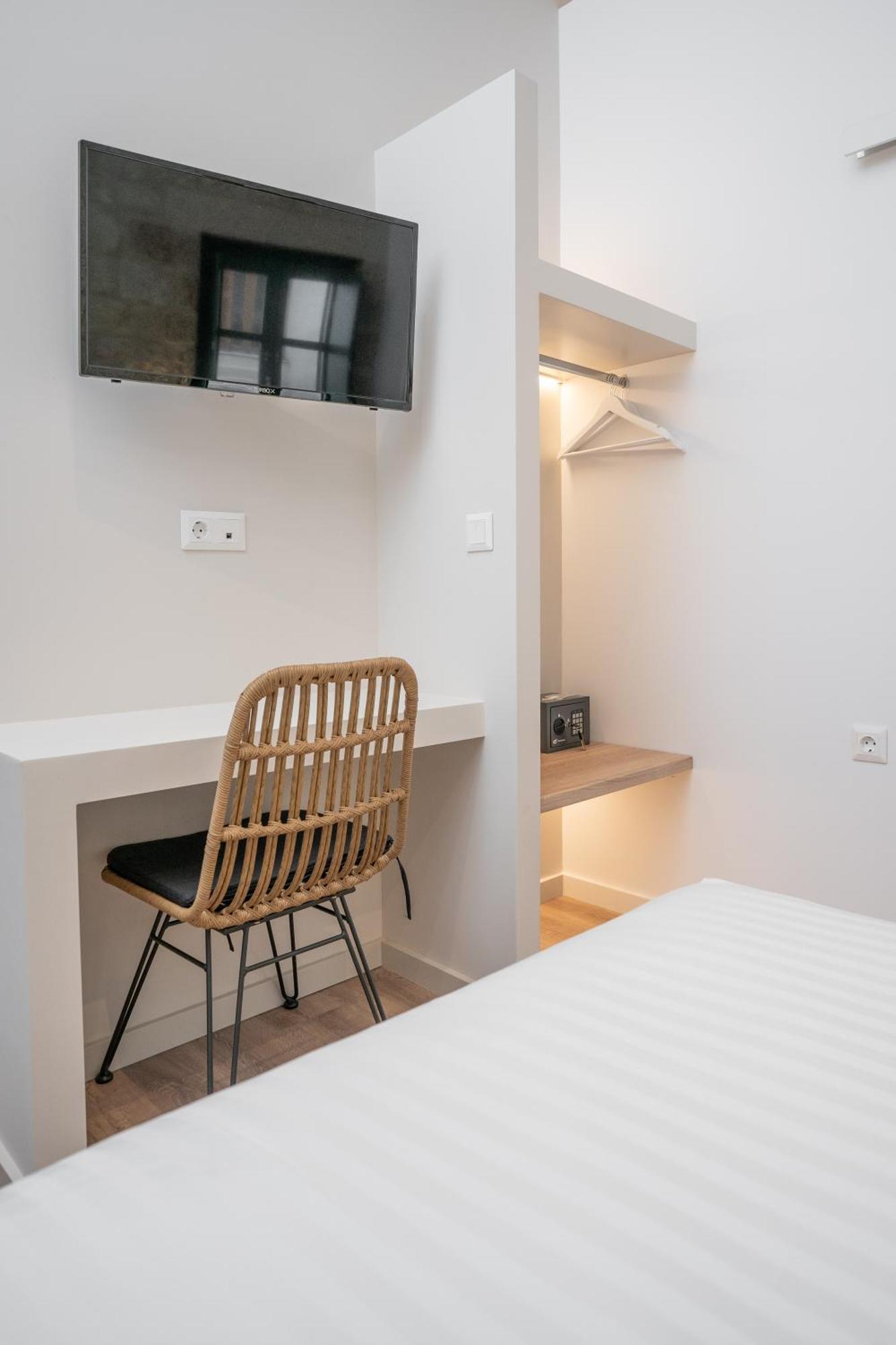 Olvio Suites Kardamyli Extérieur photo