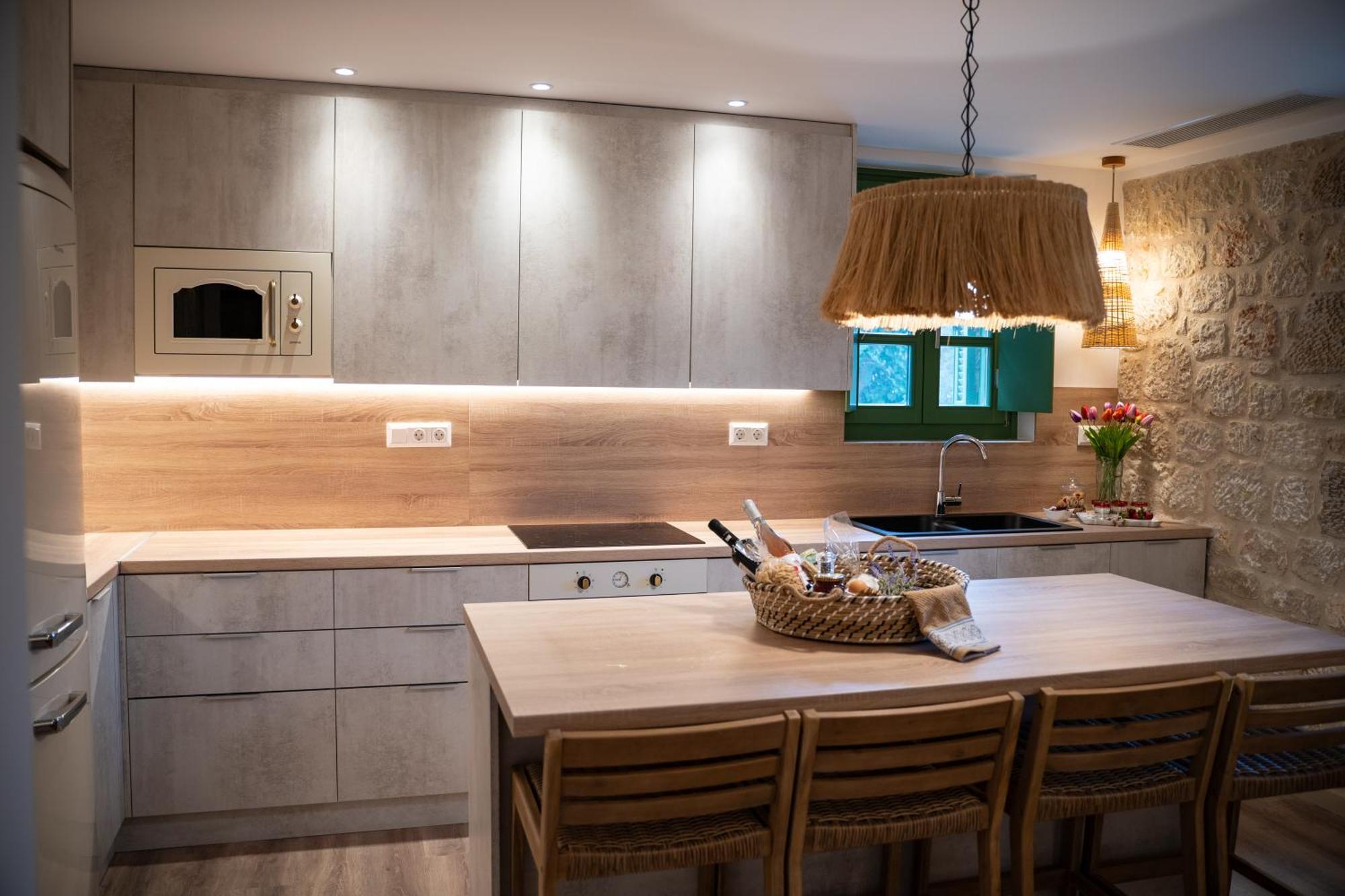 Olvio Suites Kardamyli Extérieur photo