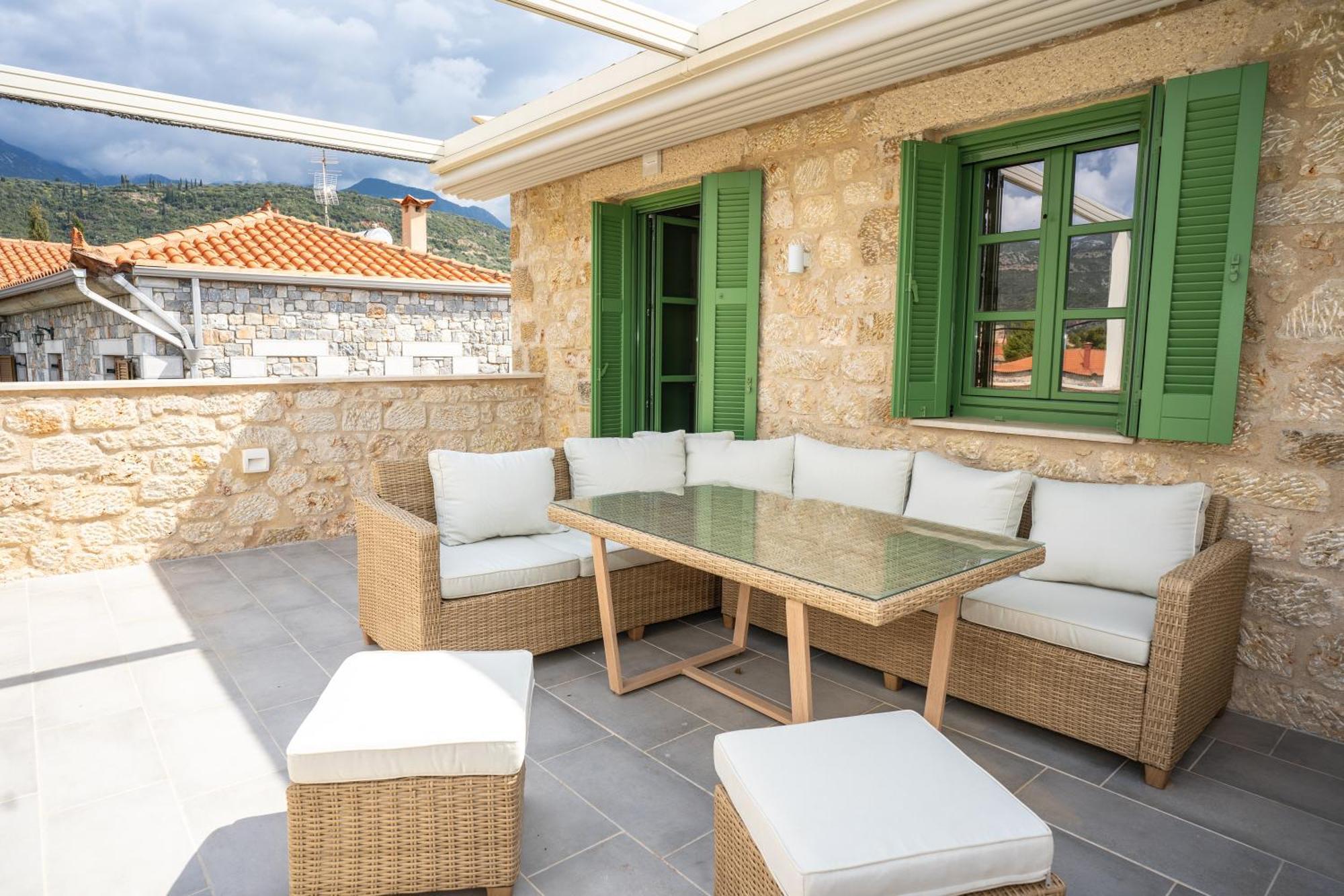 Olvio Suites Kardamyli Extérieur photo