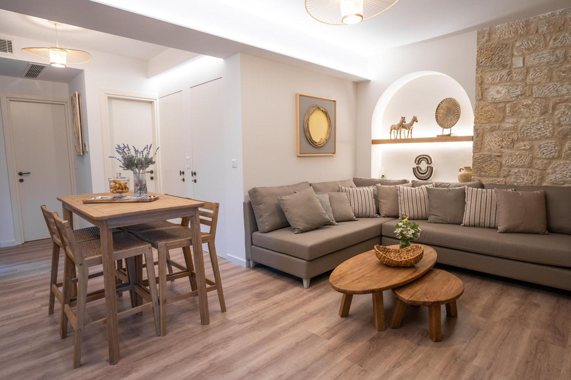 Olvio Suites Kardamyli Extérieur photo