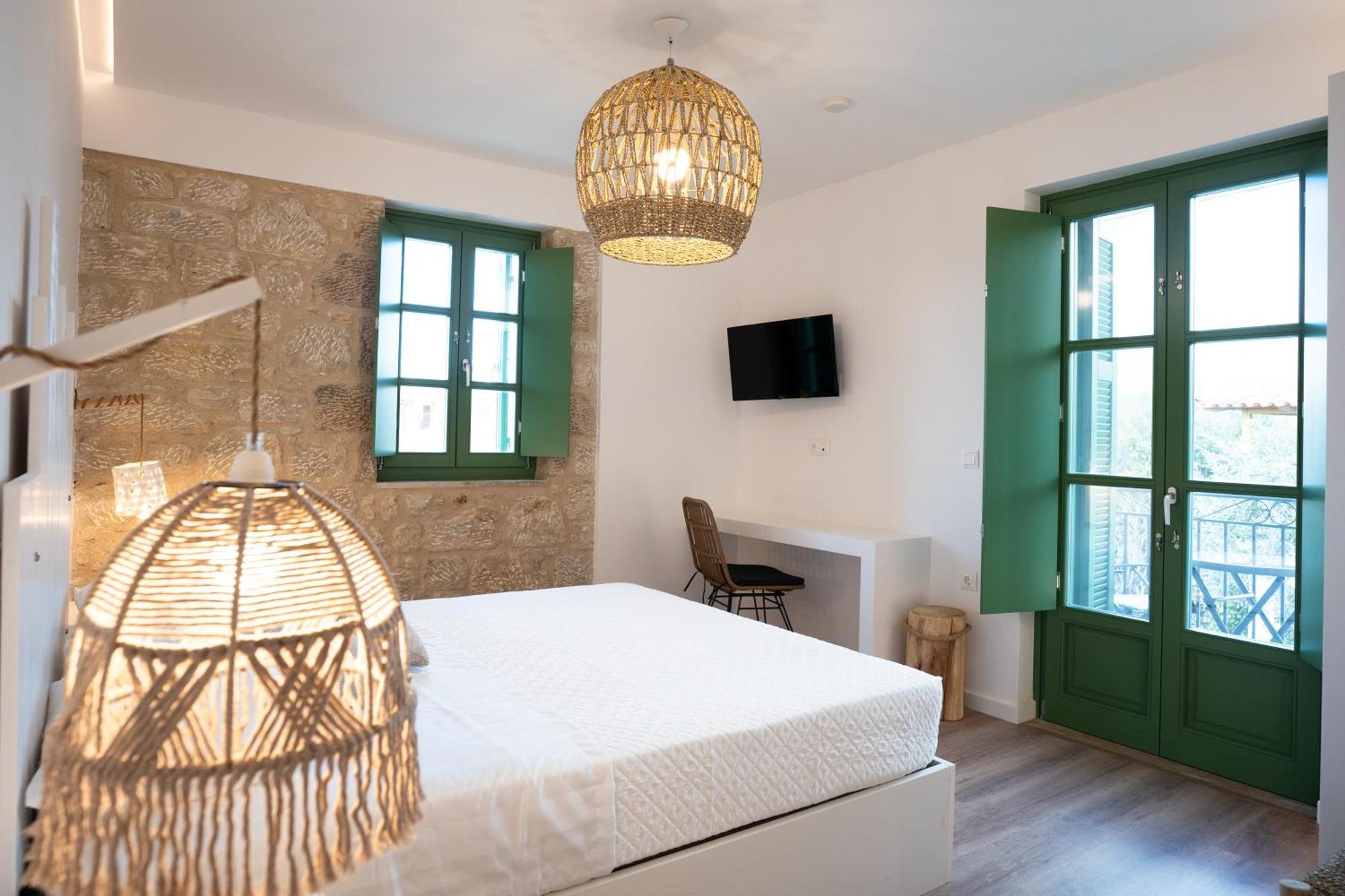 Olvio Suites Kardamyli Extérieur photo
